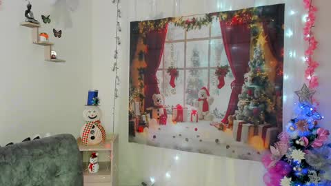 Alaia online show from 21, 12, 2024