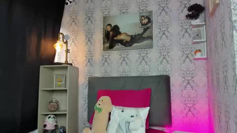 Alaia online show from 12, 10, 2025