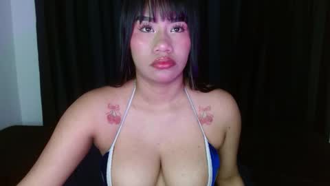 Snapshot of alaiabluecs chatting on 22, 12, 2025 Alaia online show from 22, 12, 2025