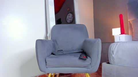  Alaia  online show from 19, 12, 2024