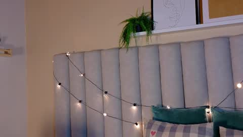  Alaia  online show from 5, 2, 2026