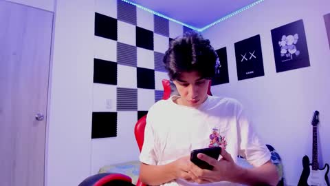 Alan Boy online show from 8, 10, 2025