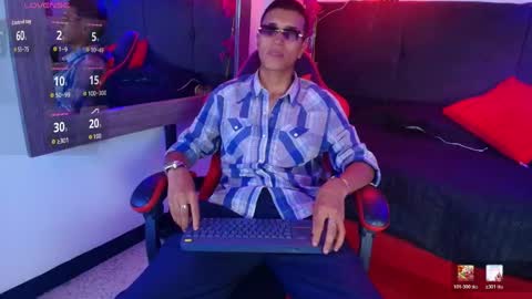 Snapshot of alan_colthon chatting on 20, 5, 2026 alan_colthon online show from 20, 5, 2026