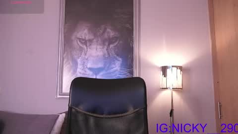 Snapshot of alan_morrys chatting on 28, 4, 2026 alan_morrys online show from 28, 4, 2026