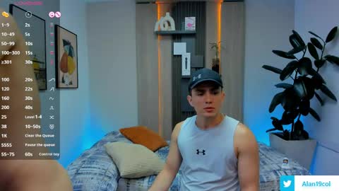 Alan  Kevin can we reach 100 thumbs up please guys  online show from 22, 4, 2026
