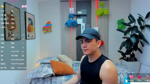 Alan  Kevin can we reach 100 thumbs up please guys  online show from 3, 5, 2026
