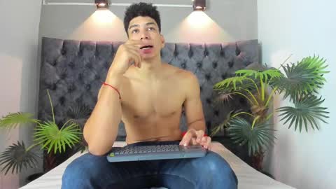 Snapshot of alan_redinger chatting on 1, 10, 2025 Alan online show from 1, 10, 2025