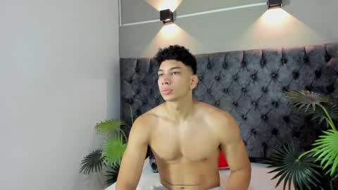 Snapshot of alan_redinger chatting on 29, 10, 2025 Alan online show from 29, 10, 2025