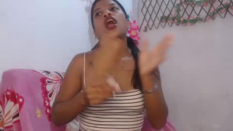 Snapshot of alana_2024 chatting on 11, 1, 2025 Working hours  pm to  am every day online show from 11, 1, 2025