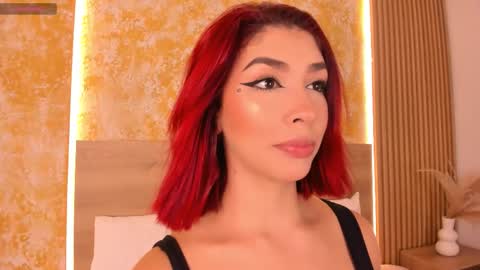 alana_2916 online show from 19, 12, 2025