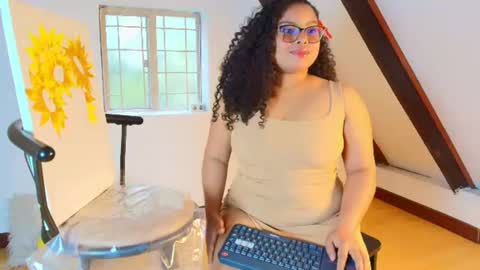 Snapshot of alanaa_gomezz chatting on 15, 6, 2026 Alana Gmez online show from 15, 6, 2026