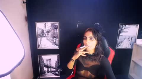 alanadelray online show from 15, 11, 2025