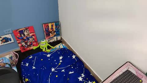 Alanah Prestoon online show from 9, 9, 2025