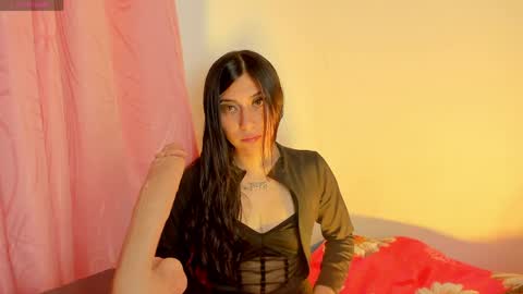 ALANA Please follow me  online show from 14, 5, 2026