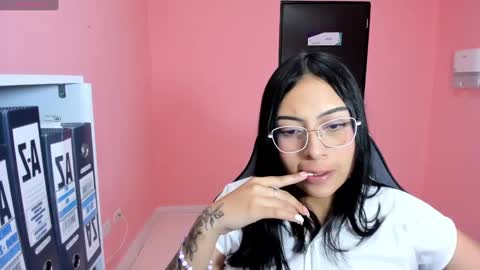 Snapshot of alanapetterson chatting on 17, 1, 2025 alanapetterson online show from 17, 1, 2025