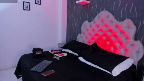 Alana Ryder online show from 5, 12, 2024