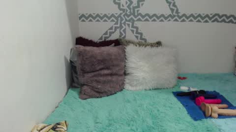 Alana Ryder online show from 20, 2, 2025