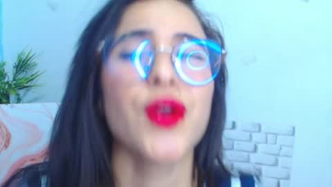Snapshot of alanasaenz25 chatting on 30, 5, 2026 alanasaenz25 online show from 30, 5, 2026