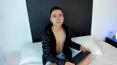 Snapshot of alanblack1 chatting on 28, 1, 2025 alanblack1 online show from 28, 1, 2025