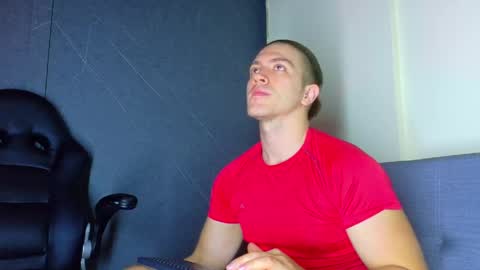 Snapshot of alanferrer chatting on 7, 3, 2026 Alan Ferrer online show from 7, 3, 2026