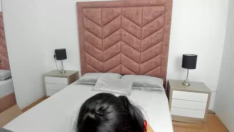 Alanha  online show from 22, 12, 2025