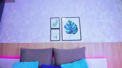 Alanna  online show from 21, 10, 2025