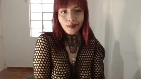 Snapshot of alanna_redd chatting on 26, 9, 2025 alanna_redd online show from 26, 9, 2025