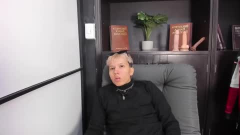 Snapshot of alanred_ chatting on 29, 9, 2025 alanred_ online show from 29, 9, 2025