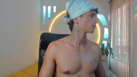 Snapshot of alanrodgers2_0 chatting on 16, 12, 2024 alan online show from 16, 12, 2024