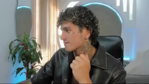 Snapshot of alanrodgers2_0 chatting on 7, 3, 2025 alan online show from 7, 3, 2025