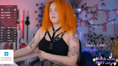 Snapshot of alaska_colors chatting on 6, 11, 2025 Caro online show from 6, 11, 2025