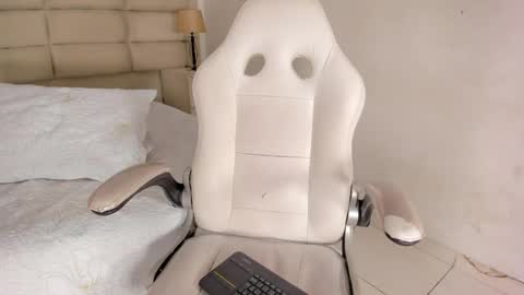 Alaska online show from 14, 12, 2025