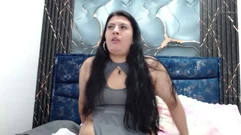 alayalee1 online show from 4, 2, 2026