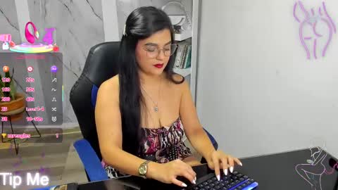 Alaya online show from 25, 9, 2025