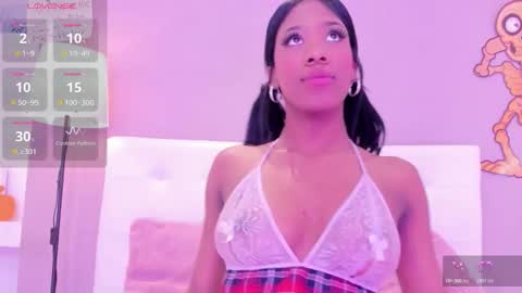 Snapshot of alayshajohnson chatting on 24, 10, 2025 alayshajohnson online show from 24, 10, 2025