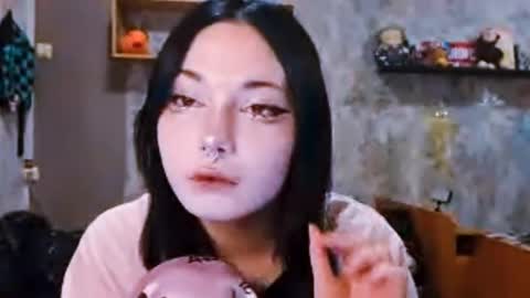 Snapshot of alberthamazierski chatting on 30, 11, 2025 Im Katrina online show from 30, 11, 2025