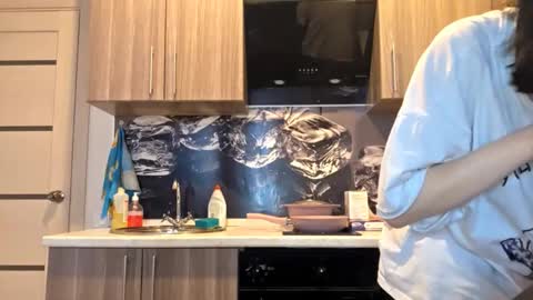 Snapshot of alberthamazierski chatting on 10, 1, 2026 Im Katrina online show from 10, 1, 2026