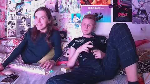 Snapshot of albertpainhate chatting on 19, 10, 2025 Albert You can ------------ support me at online show from 19, 10, 2025