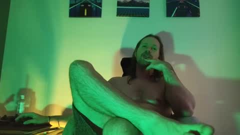 Snapshot of albinoadonis chatting on 1, 10, 2025 albinoadonis online show from 1, 10, 2025