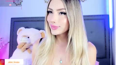 Snapshot of ale_love_ chatting on 18, 10, 2025 ALE LOVE online show from 18, 10, 2025