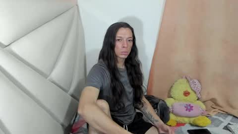 Snapshot of ale_noah_xxx chatting on 7, 7, 2026 ale_noah_xxx online show from 7, 7, 2026