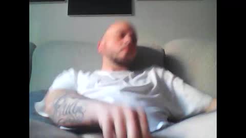 Snapshot of aleeexxxx4u chatting on 18, 5, 2026 aleeexxxx4u online show from 18, 5, 2026
