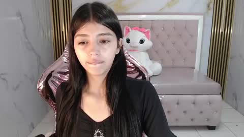 Snapshot of alehp_rose_s chatting on 24, 9, 2025 Ale online show from 24, 9, 2025