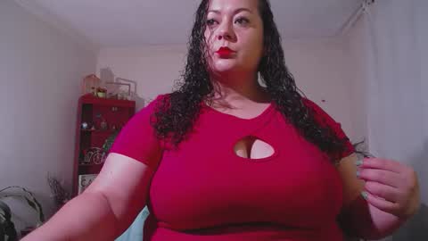 Snapshot of aleia_taylor chatting on 8, 10, 2025 aleia taylor online show from 8, 10, 2025