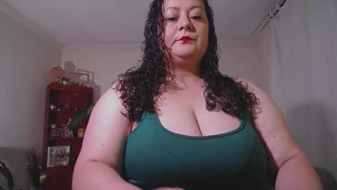 Snapshot of aleia_taylor chatting on 5, 11, 2025 aleia taylor online show from 5, 11, 2025