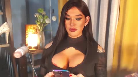 aleinacroft online show from 28, 2, 2025