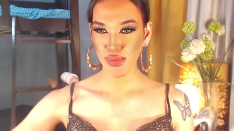 aleinacroft online show from 2, 3, 2025