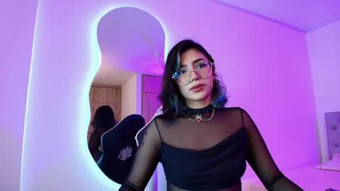 Snapshot of aleja__storm chatting on 22, 5, 2026 A L E J A online show from 22, 5, 2026