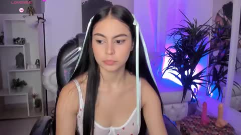 Snapshot of alejaa___ chatting on 7, 3, 2025 Alejandra online show from 7, 3, 2025