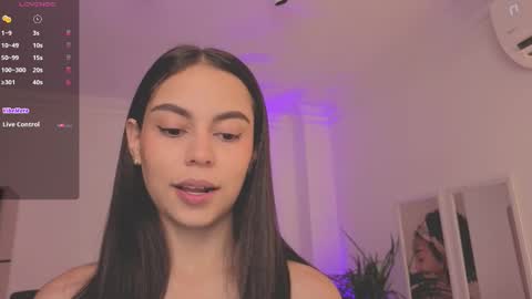 Snapshot of alejaa___ chatting on 23, 9, 2025 Alejandra online show from 23, 9, 2025